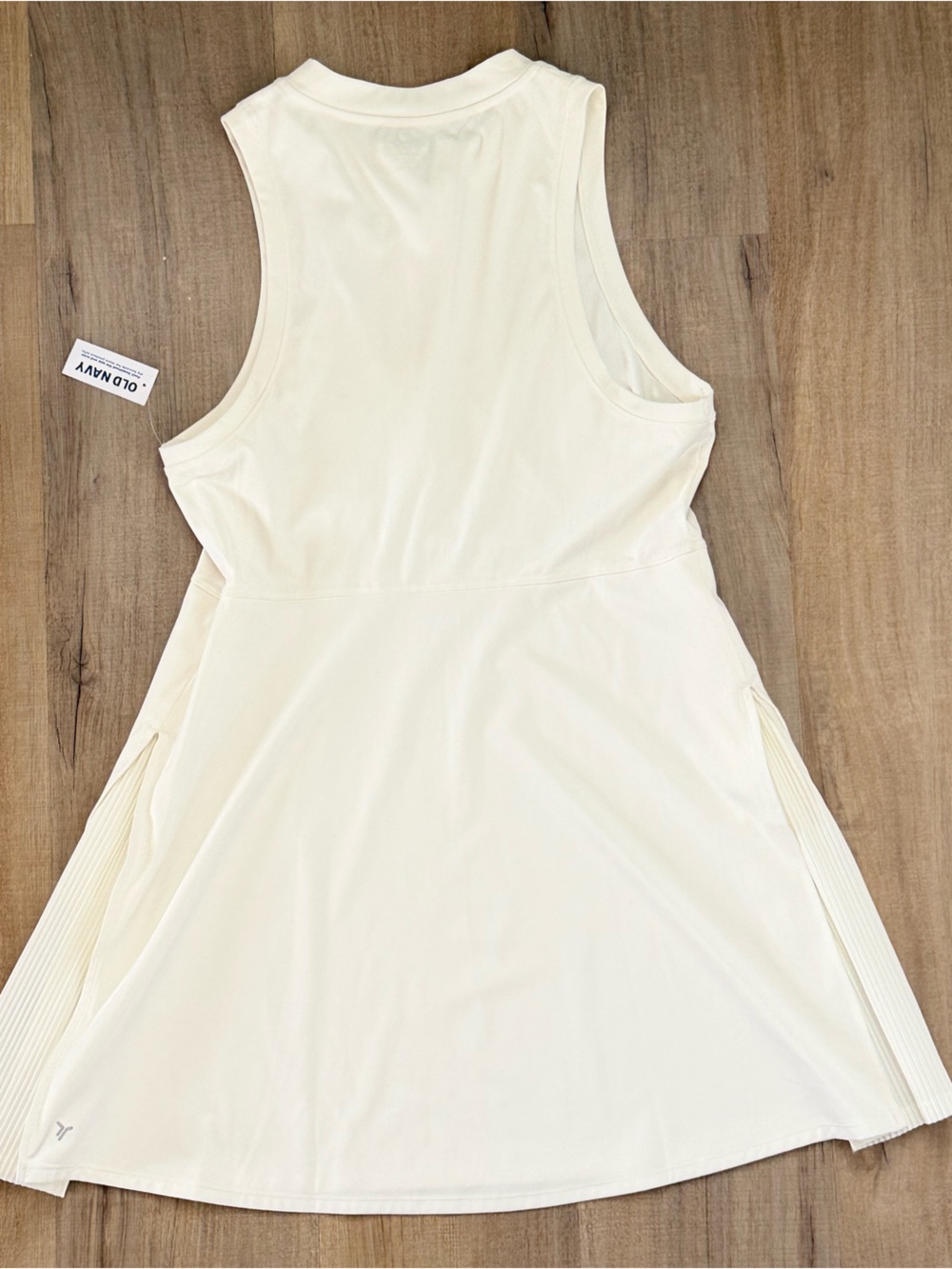 Old Navy White One-Piece Athleisure Stretchy Pleated Swimcover Women’s Dress - Picture 8 of 13